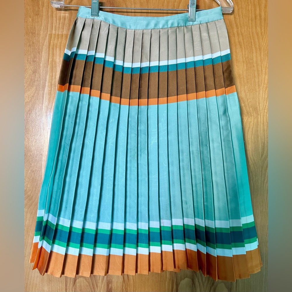 Ostwald Helgason pleaded skirt